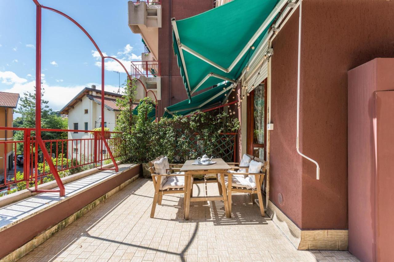 La Terrazza Lägenhet Brunate Exteriör bild