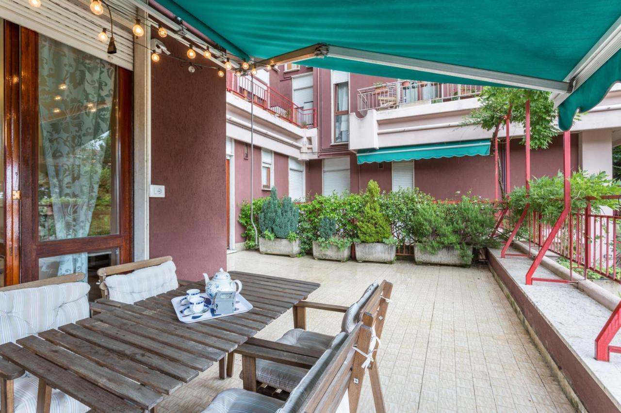 La Terrazza Lägenhet Brunate Exteriör bild